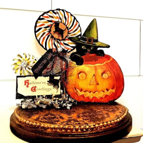Happy Halloween Centerpiece:Mischievous black cat emerging from Jack O'Lantern - Picture 4 of 5